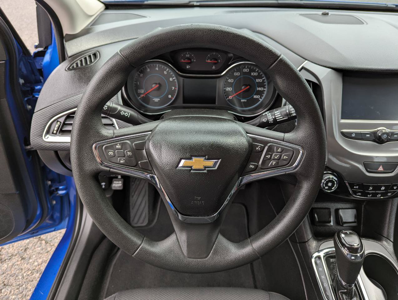 Used 2018 Chevrolet Cruze LT FWD image 15