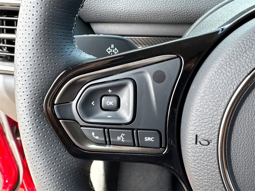 New 2025 VinFast VF 8 Eco image 31