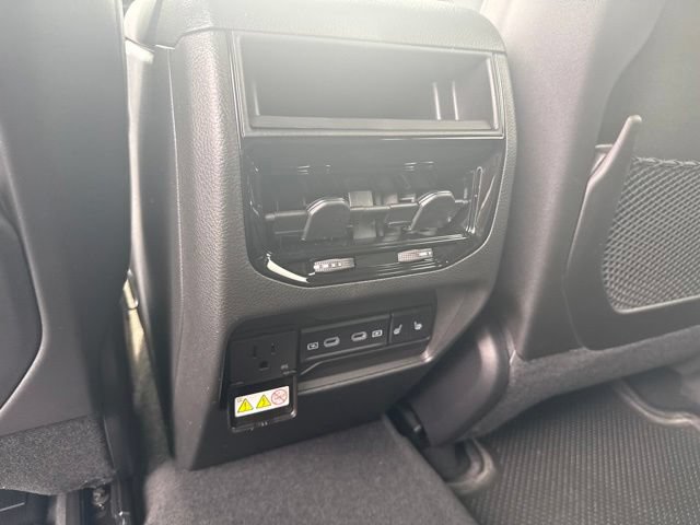 New 2026 Jeep Grand Cherokee Limited AWD/4WD image 42