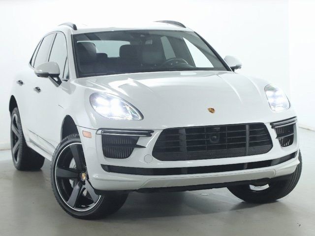 Used 2021 Porsche Macan Turbo image 2