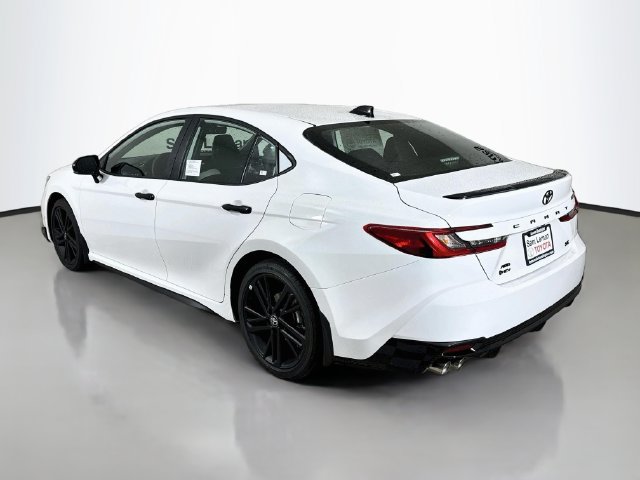 New 2027 Toyota Camry Hybrid w/ Multimedia Upgrade Package AWD/4WD image 5