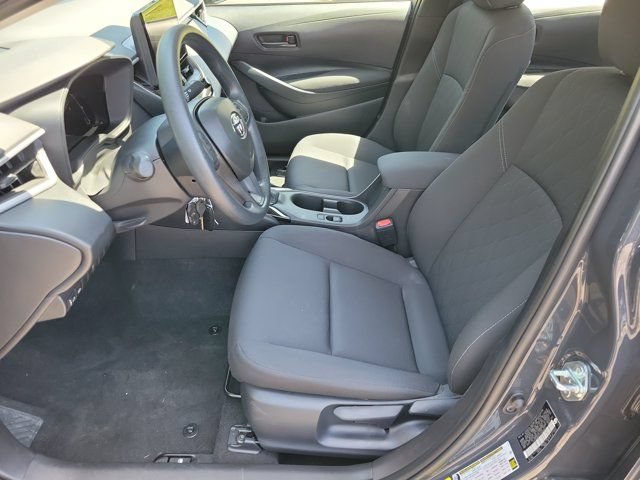 Used 2026 Toyota Corolla LE FWD image 9