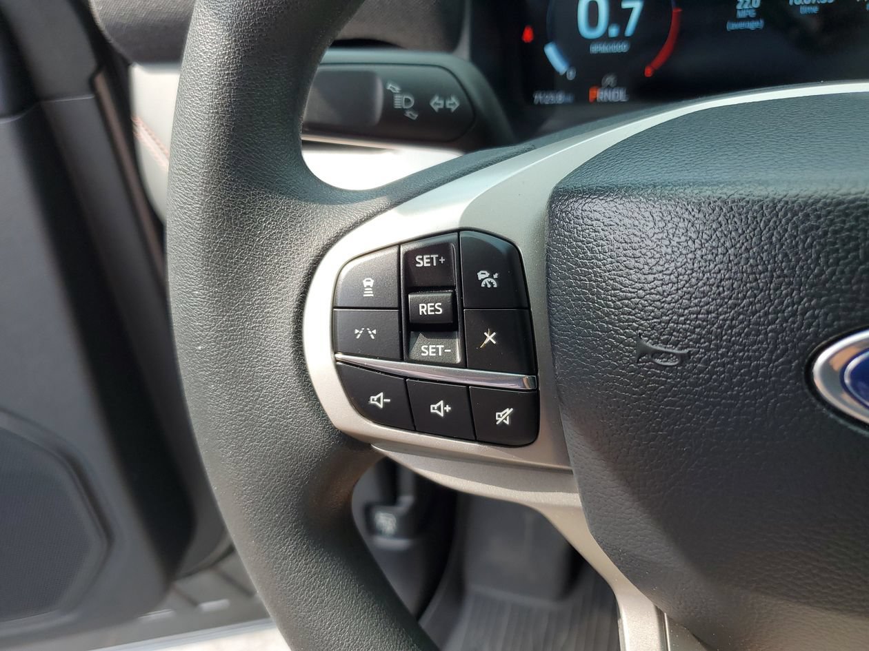 Used 2026 Ford Explorer Active RWD image 28