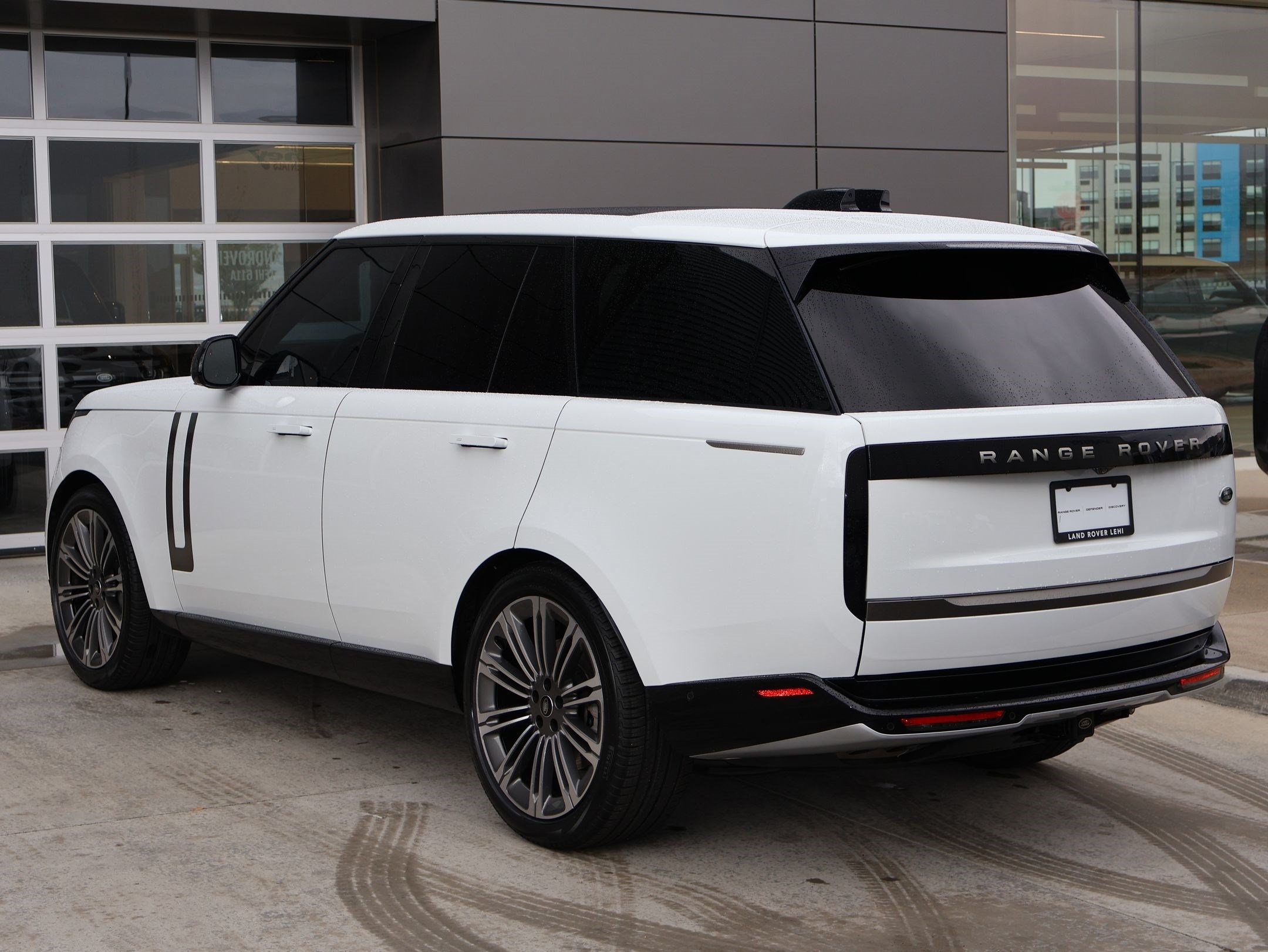 Certified 2023 Land Rover Range Rover SE AWD/4WD image 10