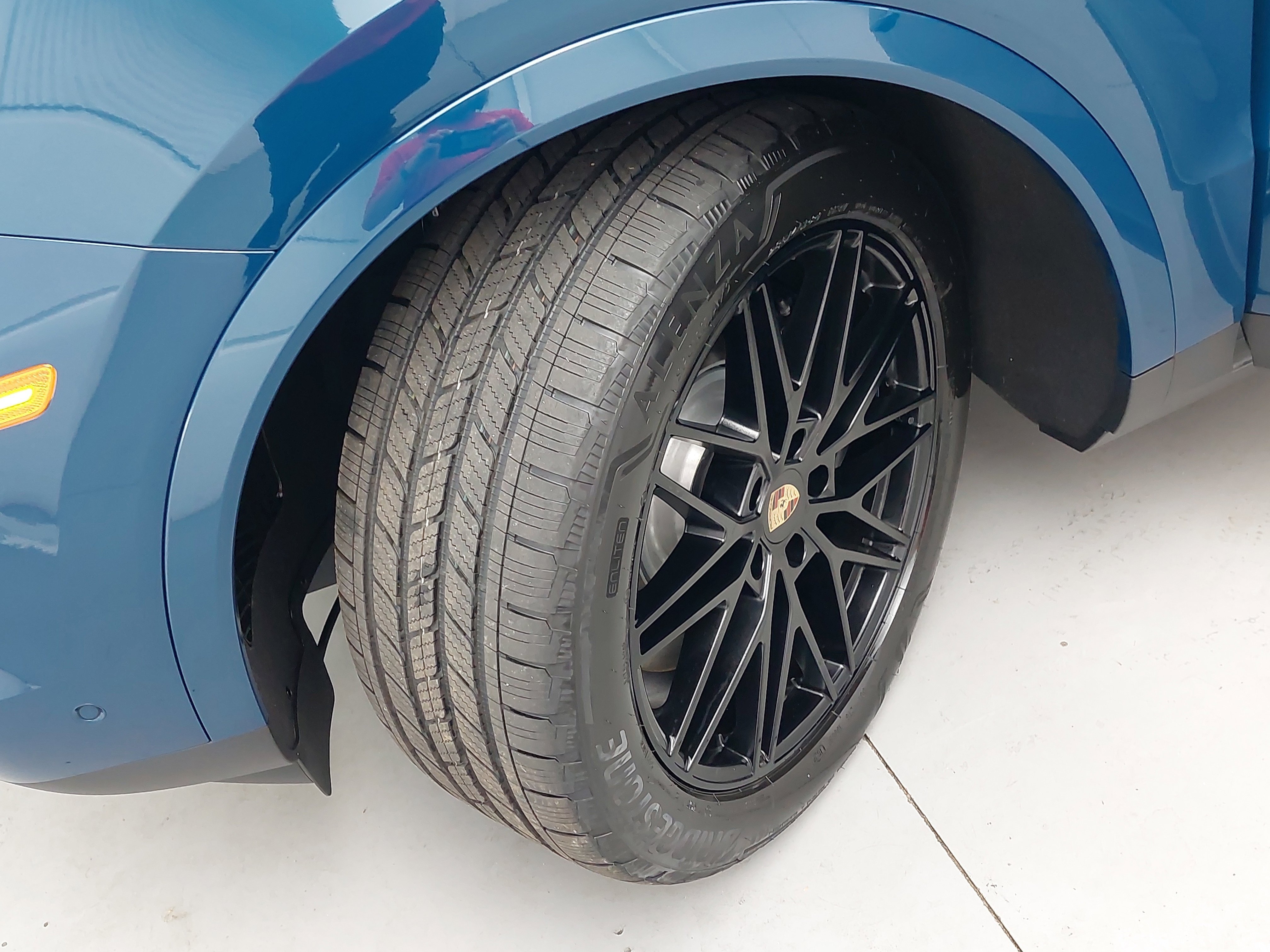 New 2025 Porsche Cayenne E-Hybrid image 34