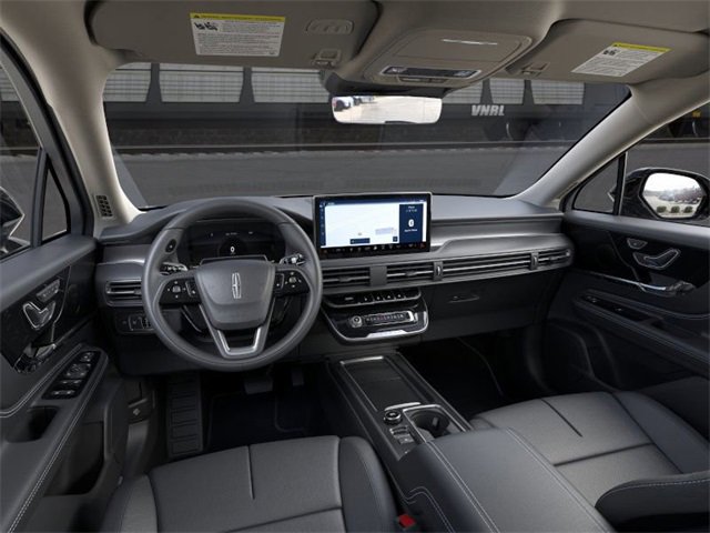 New 2025 Lincoln Corsair FWD w/ Equipment Group 101A image 9