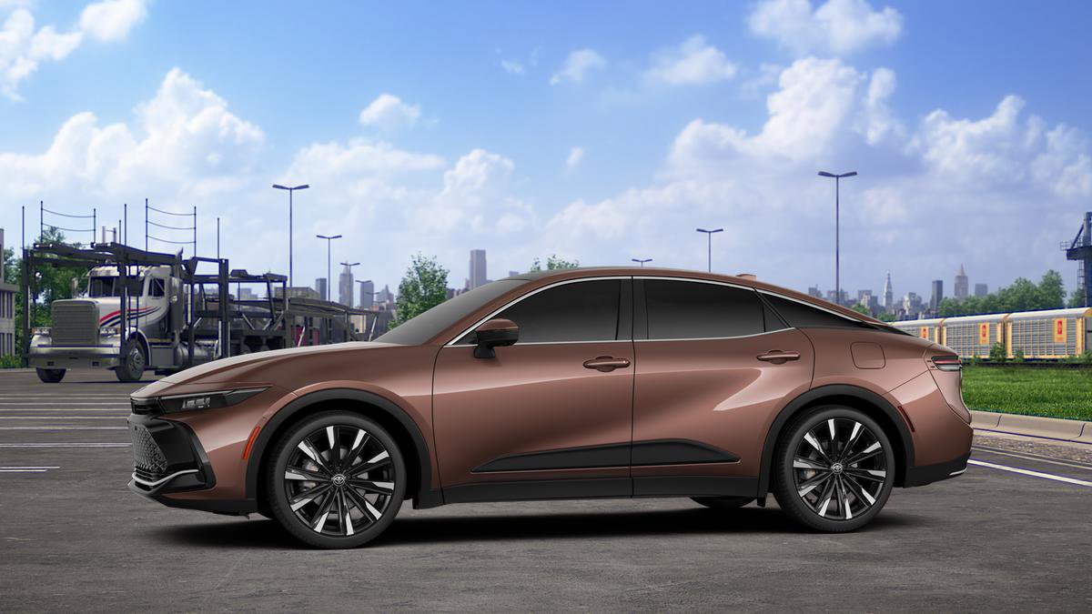 New 2026 Toyota Crown Platinum image 36