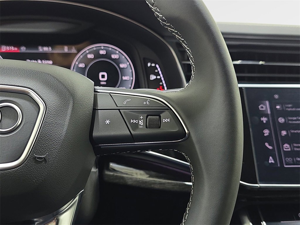 New 2025 Audi Q7 3.0T Prestige image 18