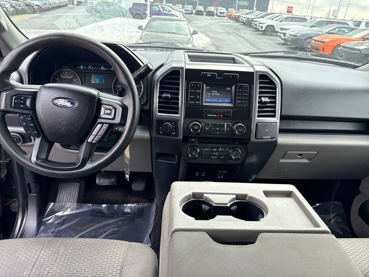 Used 2015 Ford F150 XLT image 13