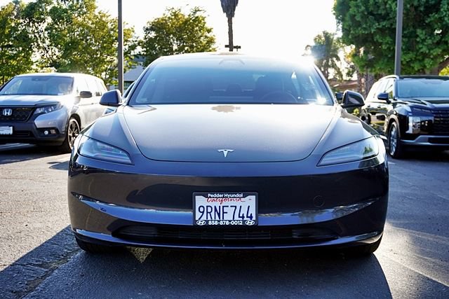 Used 2025 Tesla Model 3 Long Range RWD image 5