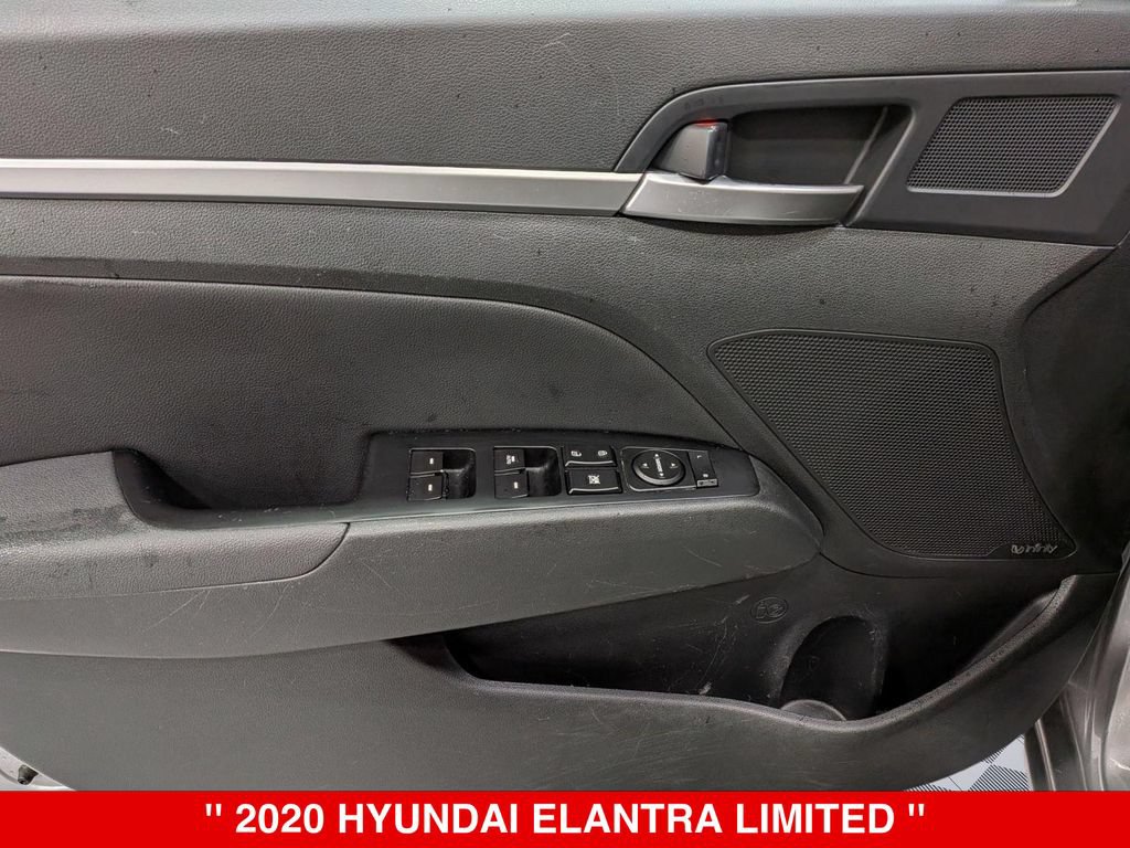 Used 2020 Hyundai Elantra Limited w/ Cargo Package (C1) FWD image 14