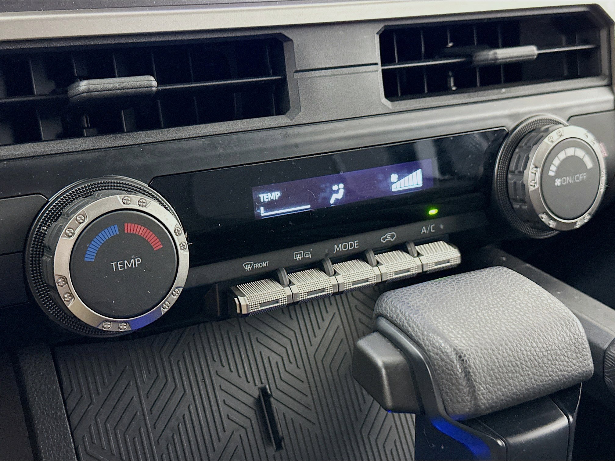 Used 2025 Toyota 4Runner SR5 image 23