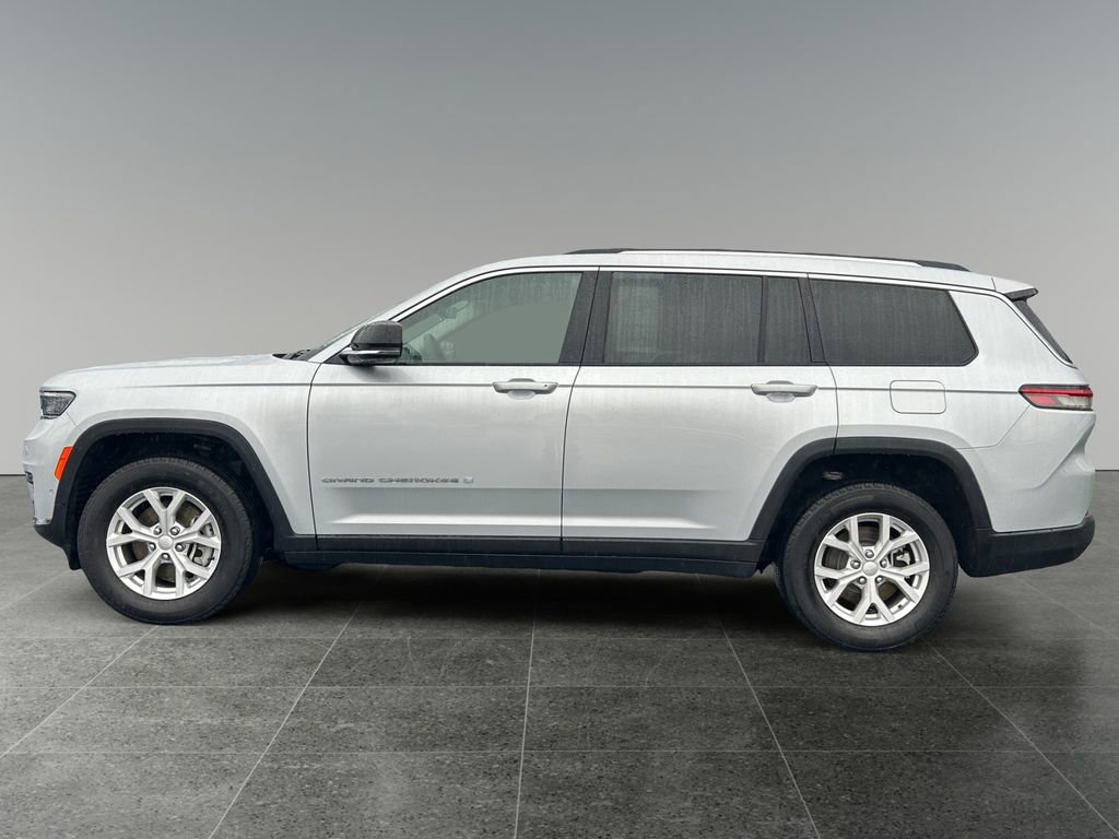 Used 2023 Jeep Grand Cherokee L Limited w/ Luxury Tech Group II image 4