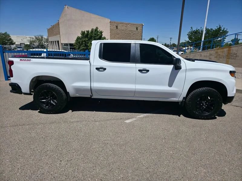 Used 2023 Chevrolet Silverado 1500 Custom Trail Boss AWD/4WD image 6