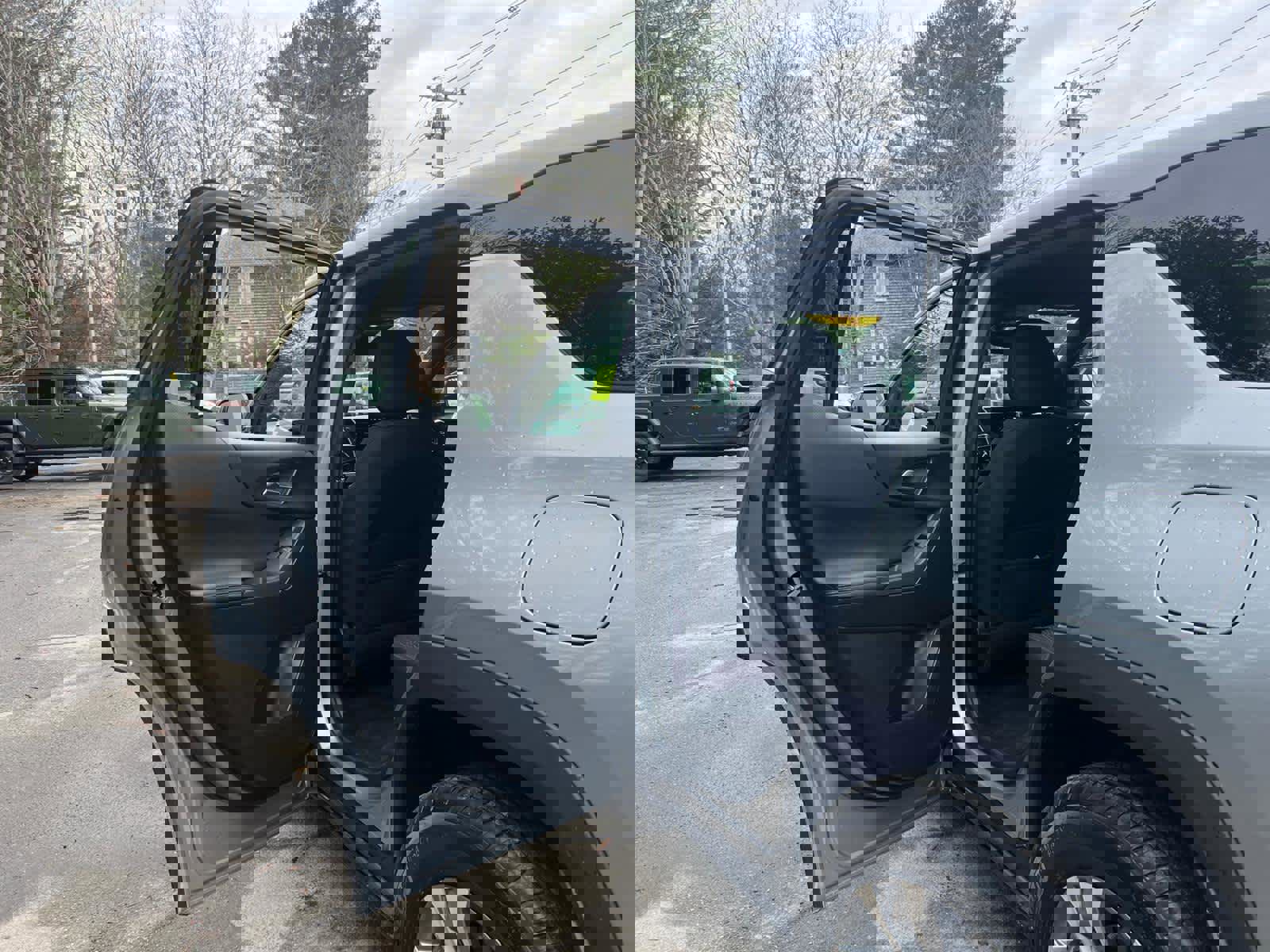 Certified 2025 Chevrolet Equinox LT w/ Safety and Technology Package AWD/4WD image 32