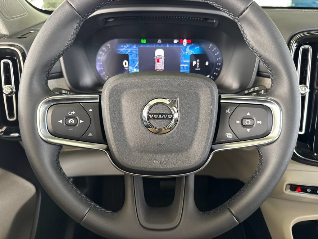 New 2026 Volvo XC40 B5 Ultra w/ Protection Package Premier AWD/4WD image 23