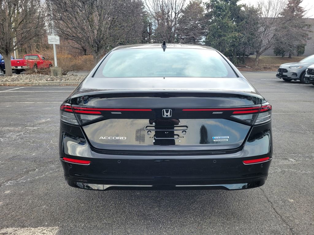 New 2026 Honda Accord Touring image 4