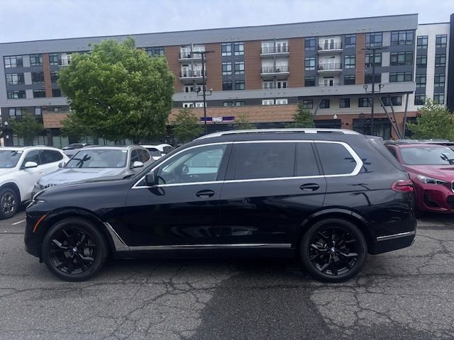 Used 2026 BMW X7 xDrive40i AWD/4WD image 5