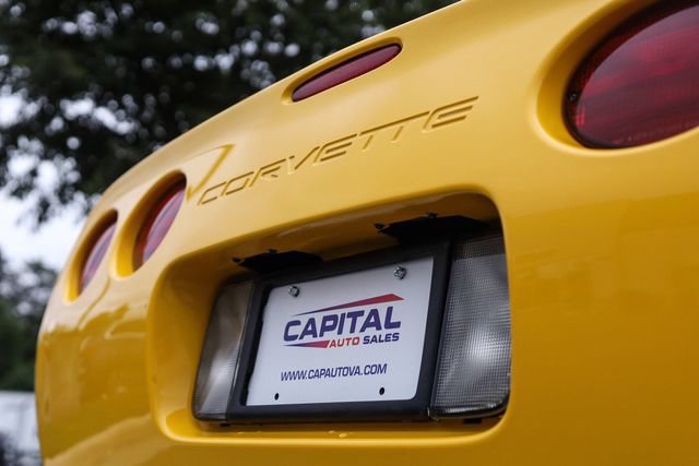 Used 2003 Chevrolet Corvette Convertible w/ Preferred Equipment Group1 RWD image 13