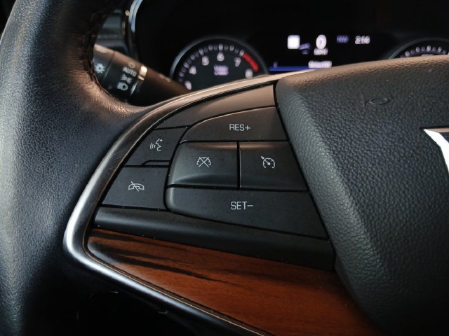 Used 2024 Cadillac XT5 Premium Luxury w/ Technology Package FWD image 9