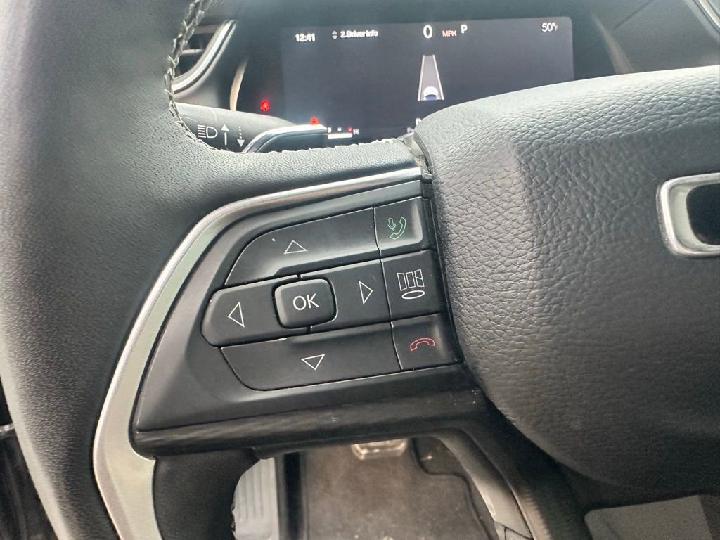 Used 2024 Jeep Grand Cherokee L Laredo image 16