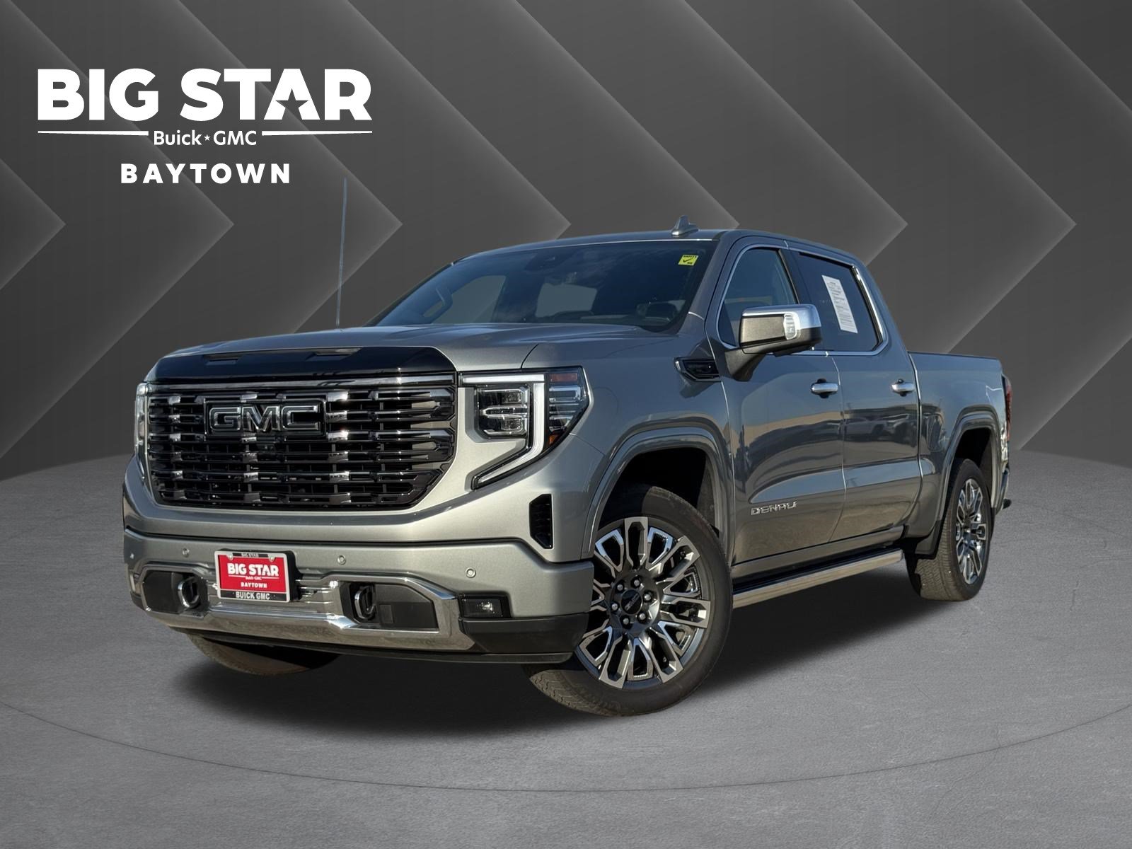 Used 2026 GMC Sierra 1500 Denali Ultimate AWD/4WD image 1