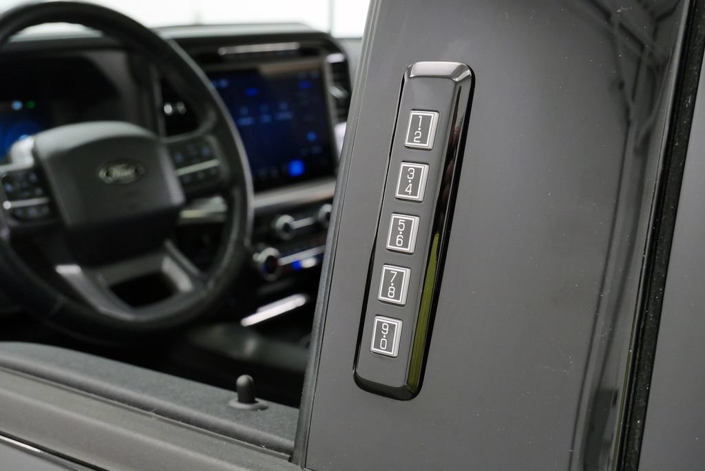 Used 2024 Ford F150 Lariat w/ Equipment Group 502A High AWD/4WD image 15