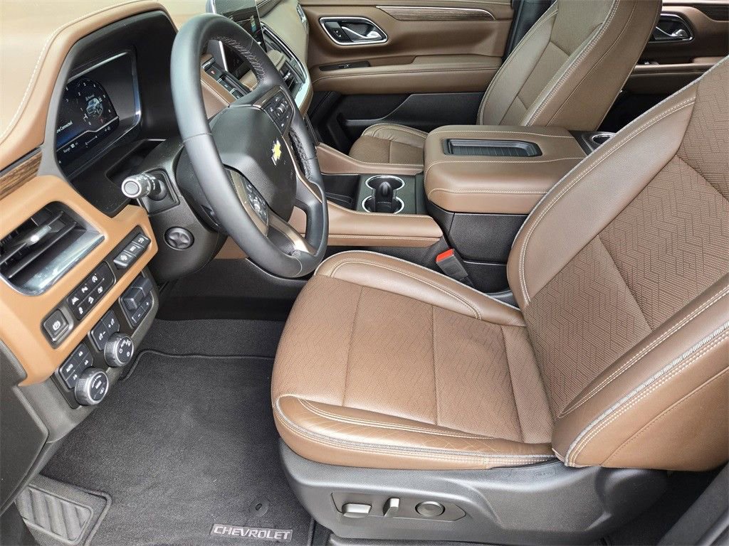 Used 2023 Chevrolet Tahoe High Country image 12