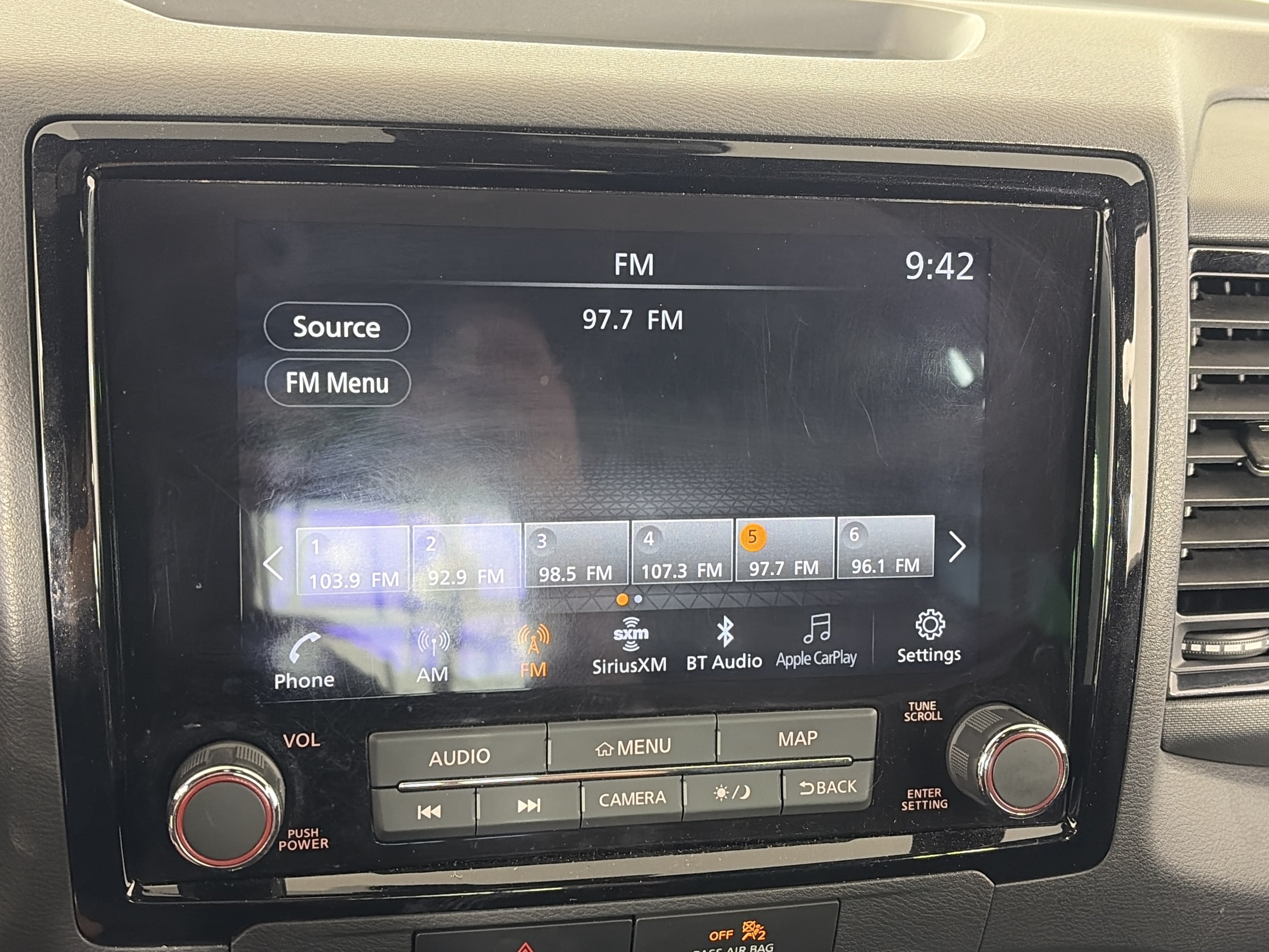Used 2023 Nissan Frontier PRO-4X w/ Pro Convenience Package AWD/4WD image 18