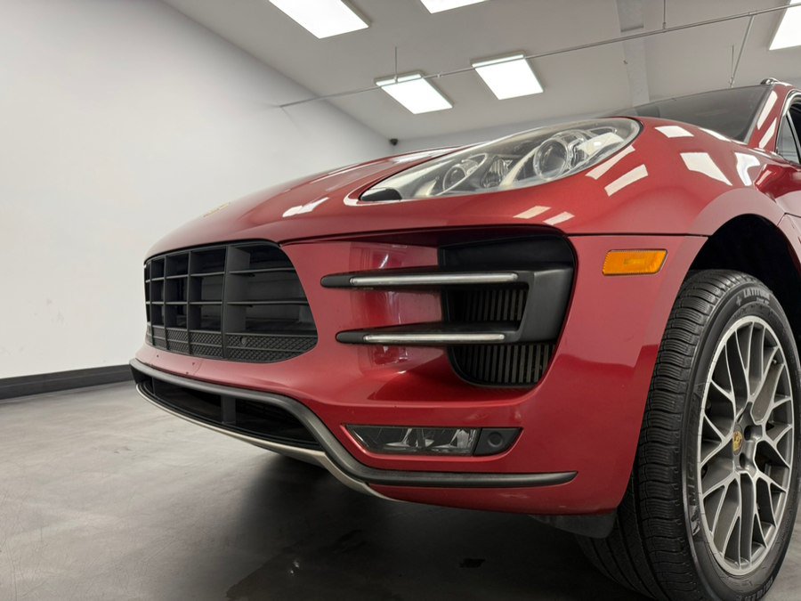 Used 2015 Porsche Macan Turbo w/ Premium Package Plus AWD/4WD image 14