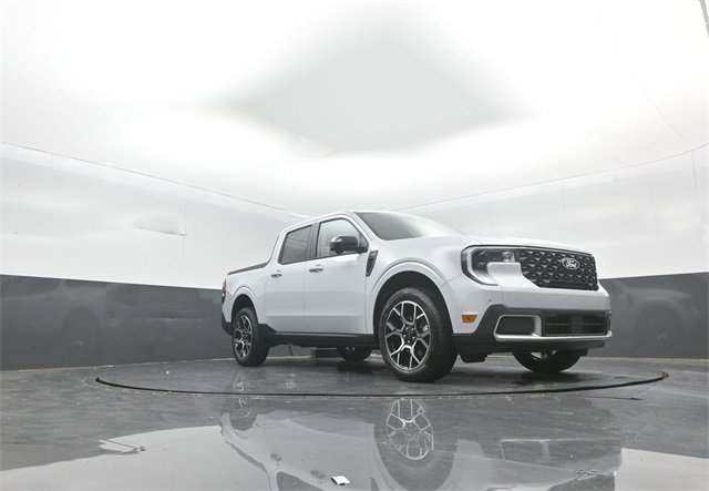 New 2025 Ford Maverick Lariat w/ 4K Tow Package image 28