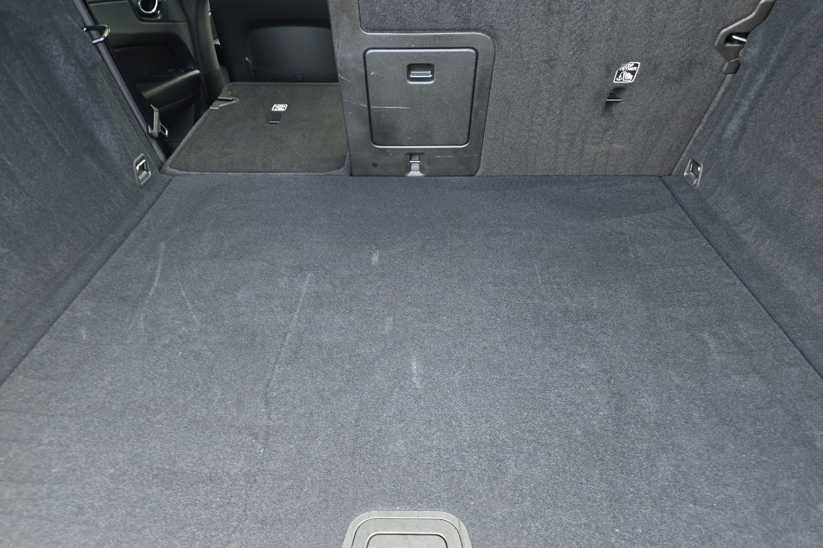 Used 2025 Volvo XC60 B5 Plus image 15