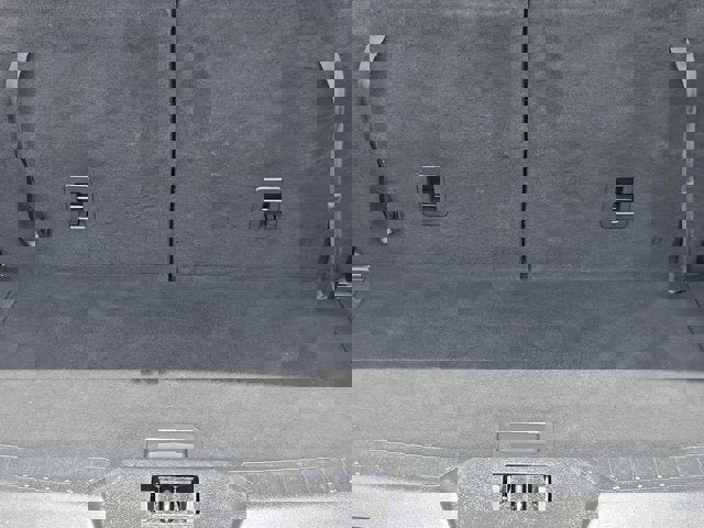 Used 2023 Ford Explorer XLT image 17