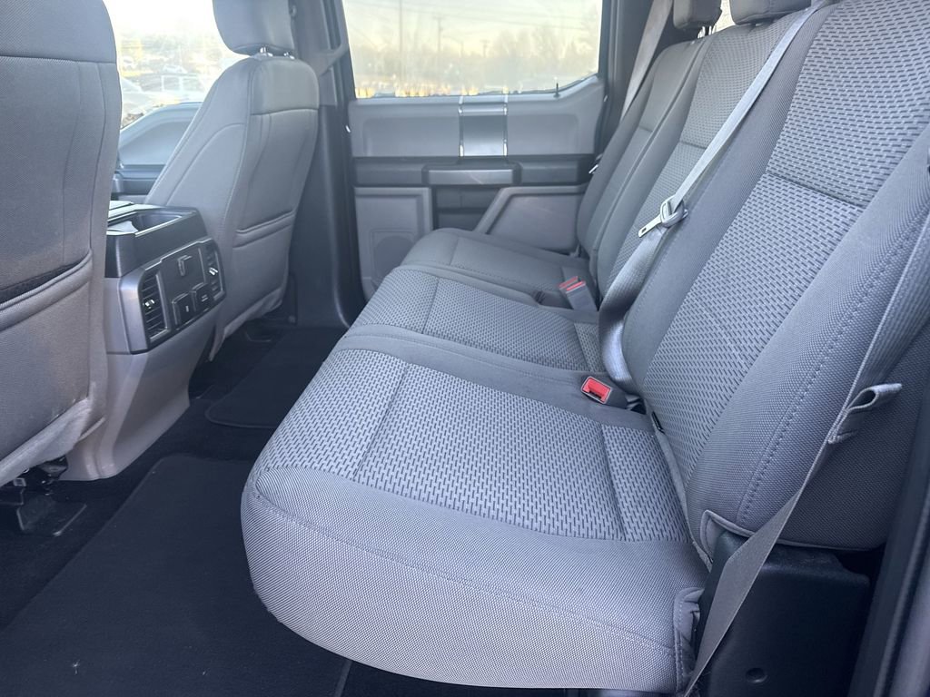 Used 2018 Ford F150 XLT w/ Equipment Group 302A Luxury AWD/4WD image 25