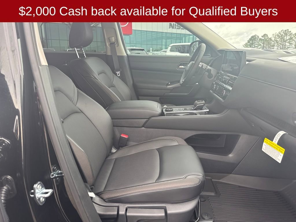 New 2026 Nissan Pathfinder SL image 44