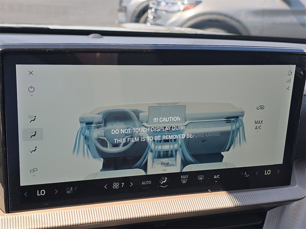 Used 2025 Ford Explorer Active w/ Active Comfort Package image 24