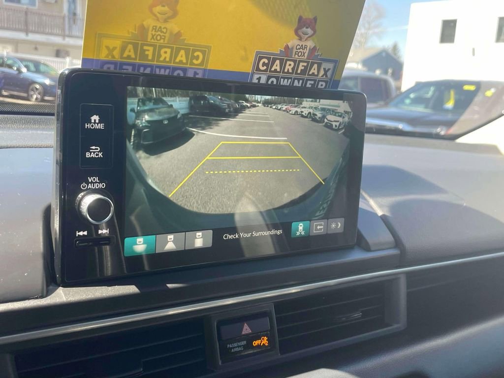 Certified 2024 Honda Pilot Touring image 27