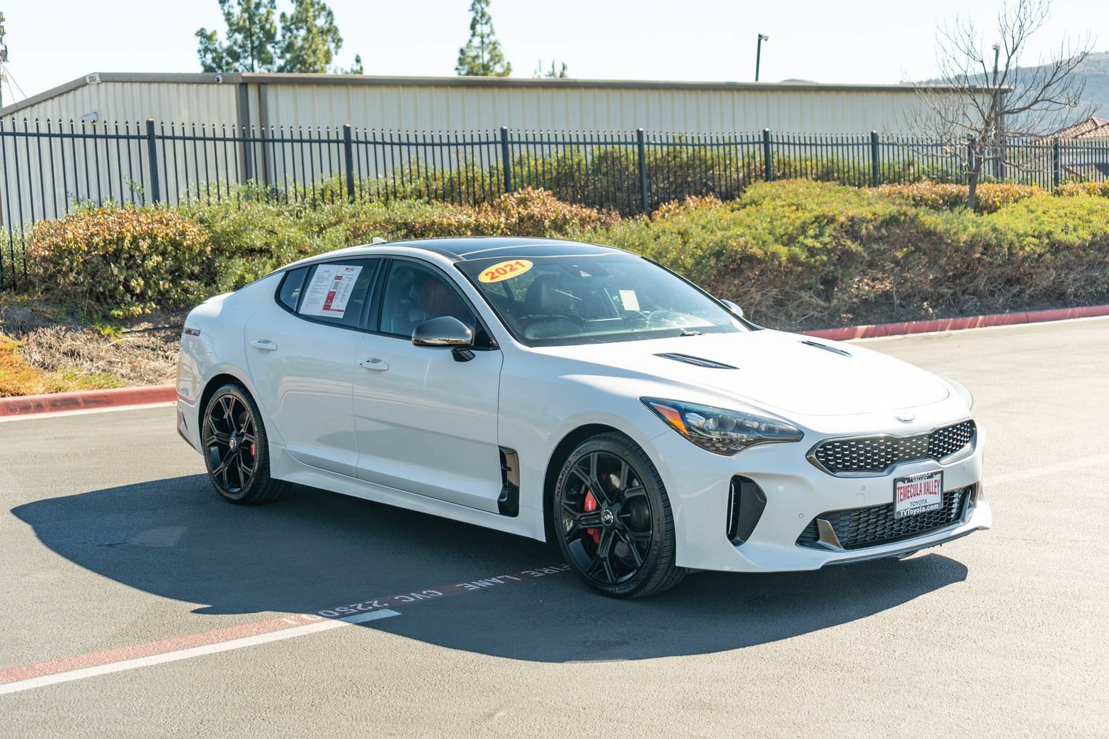 Used 2021 Kia Stinger GT1 RWD image 3