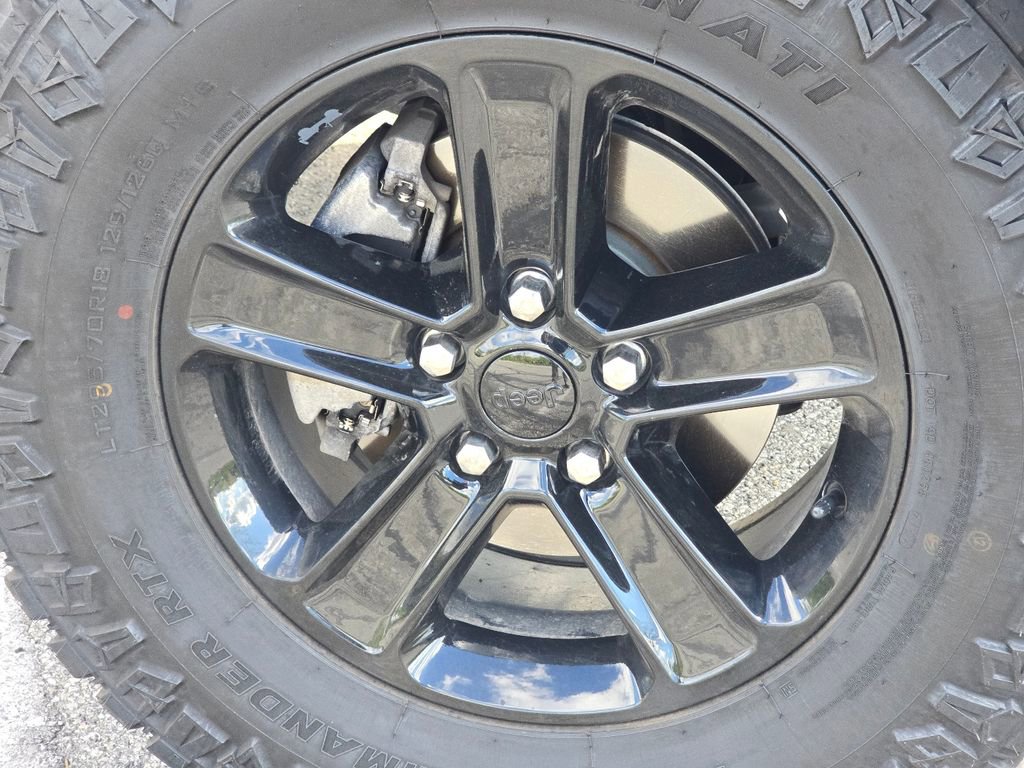 Used 2019 Jeep Wrangler Unlimited Sport AWD/4WD image 7