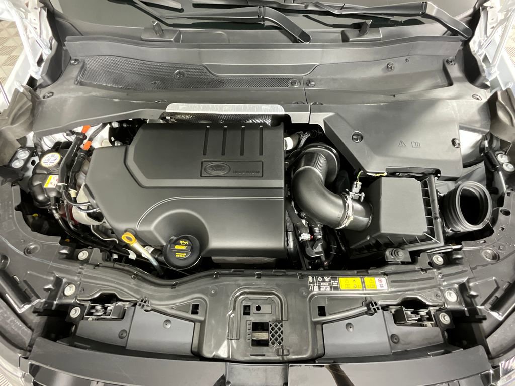 Certified 2025 Land Rover Discovery Sport S AWD/4WD image 29