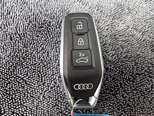 New 2026 Audi SQ5 Premium Plus AWD/4WD image 35