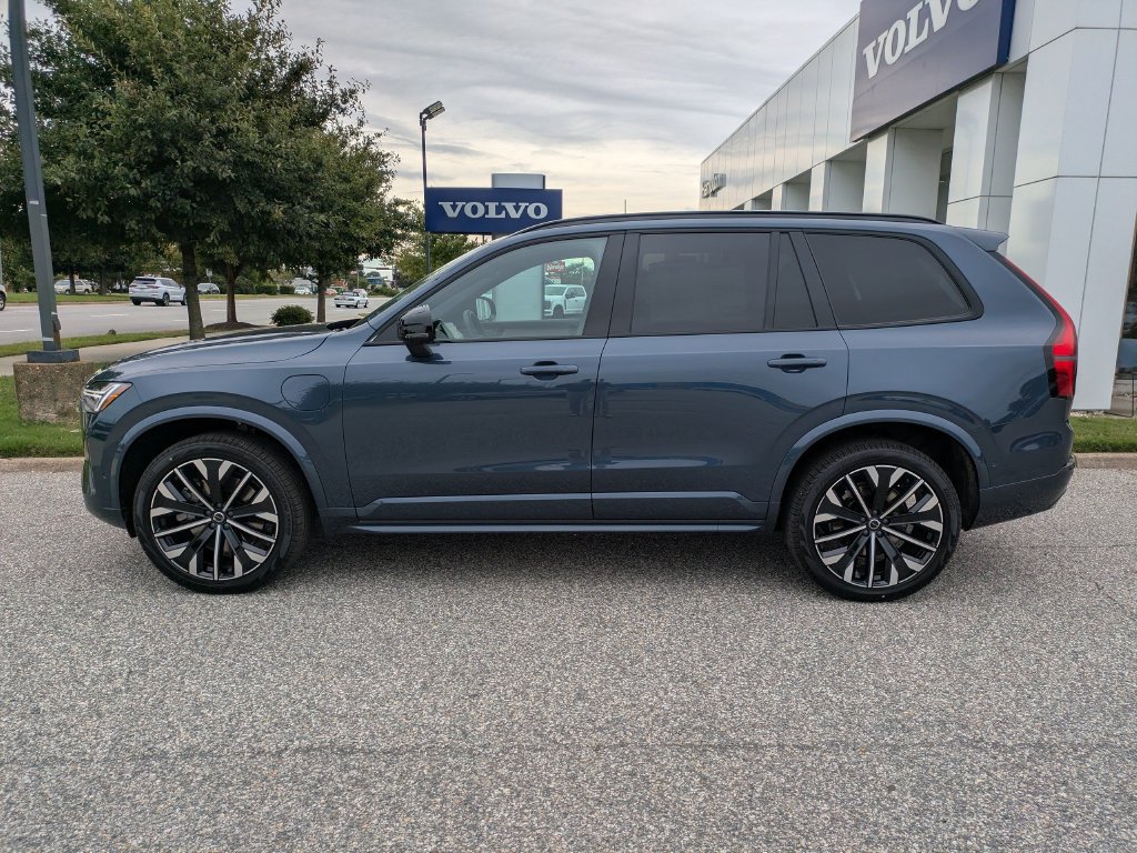 New 2027 Volvo XC90 T8 Ultra AWD/4WD image 3