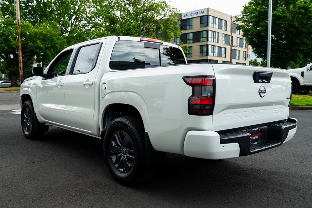 New 2025 Nissan Frontier SV image 4
