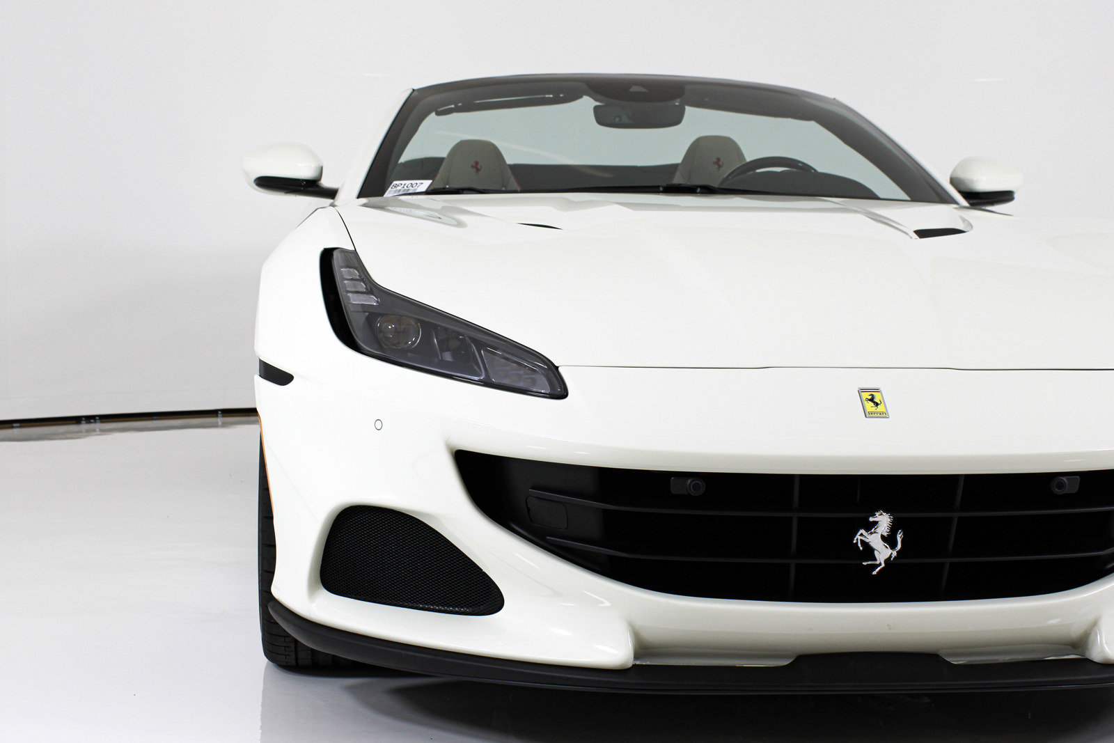 Used 2023 Ferrari Portofino M RWD image 10