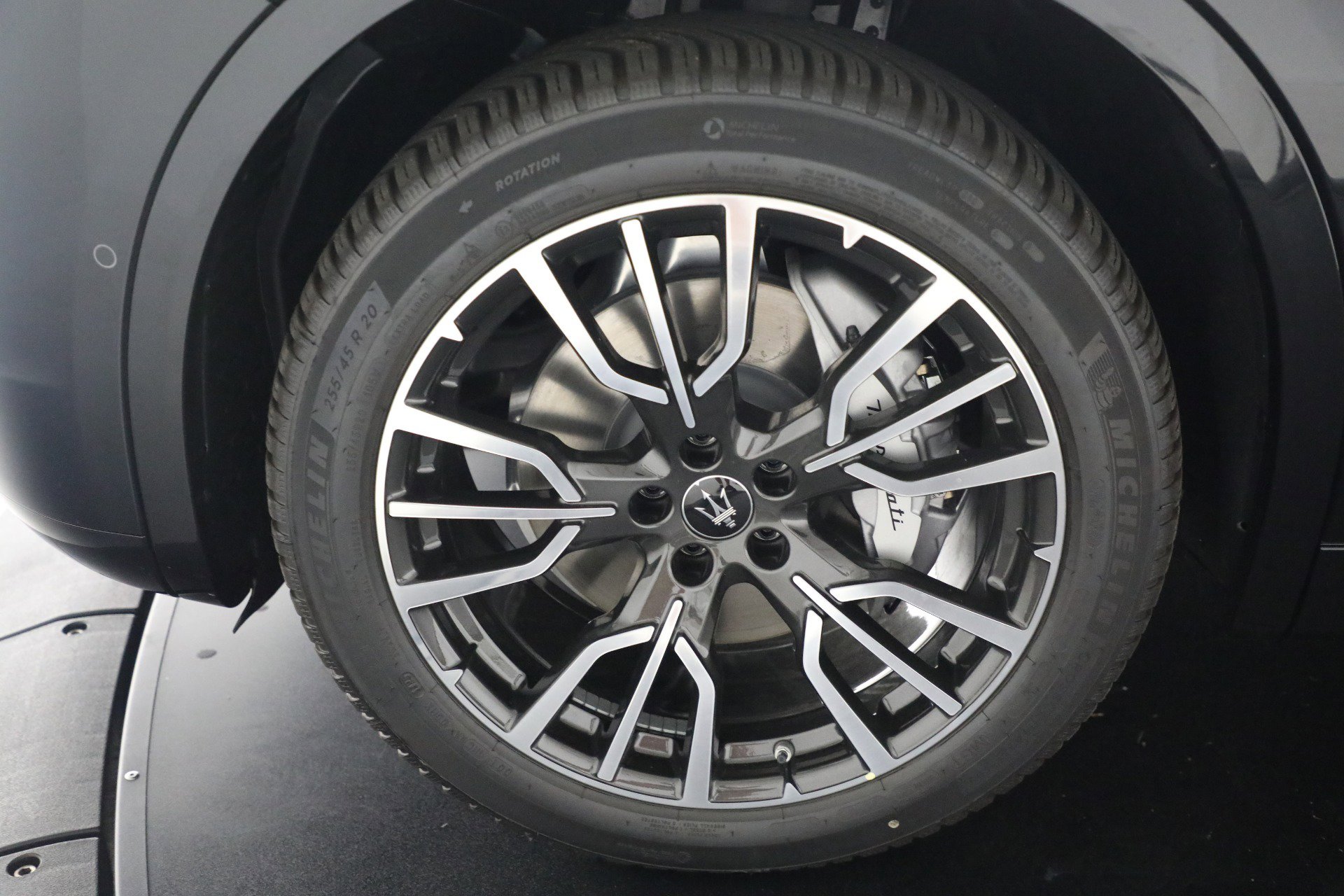 New 2025 Maserati Grecale GT image 24