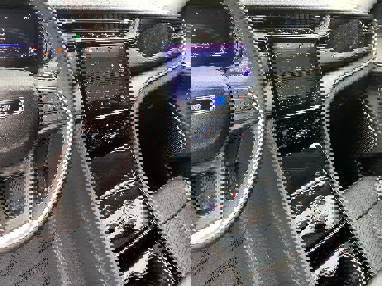 Used 2023 Jeep Grand Cherokee L Limited w/ Luxury Tech Group II image 28