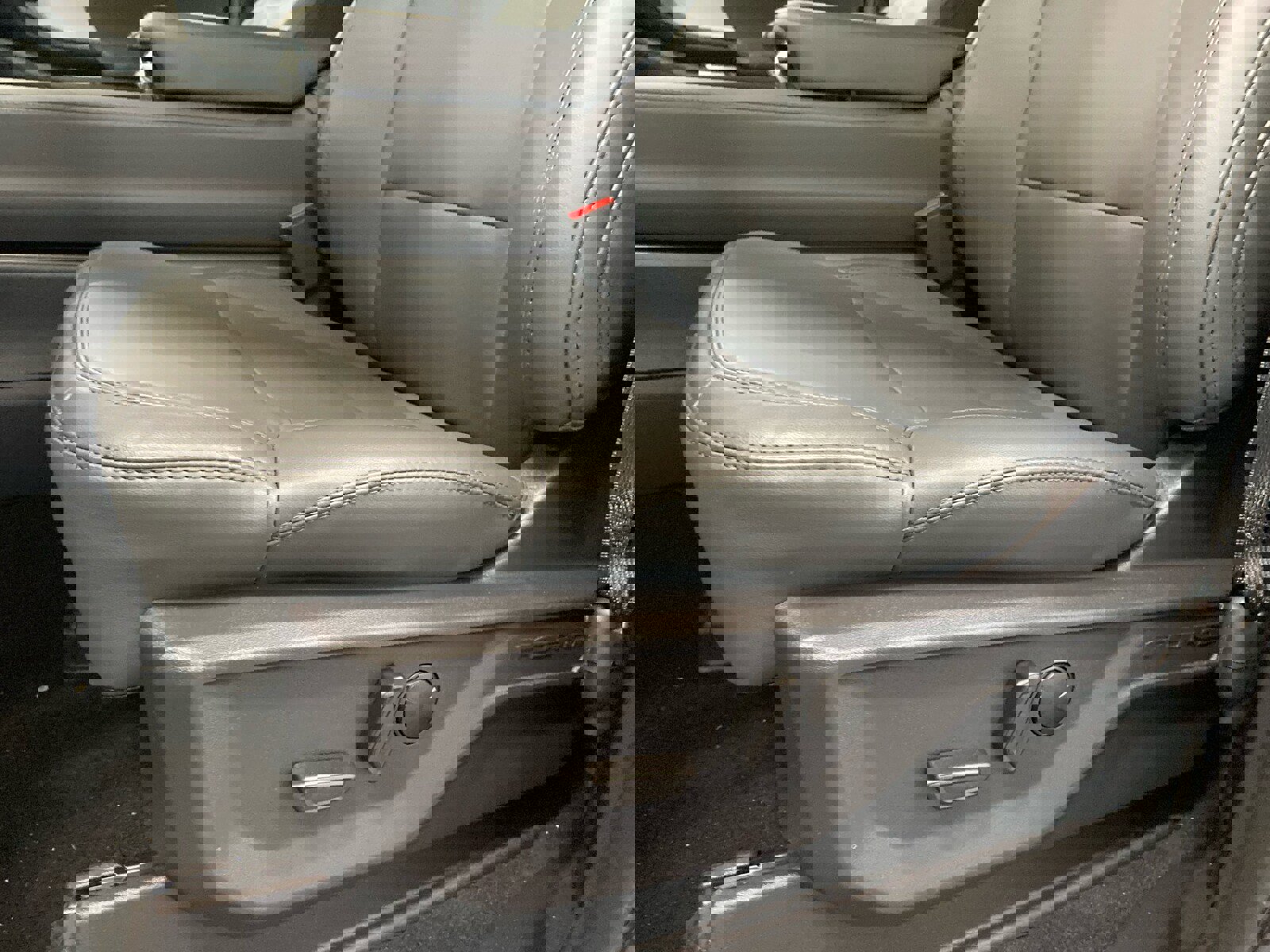 New 2026 Ford Expedition Max Active image 28