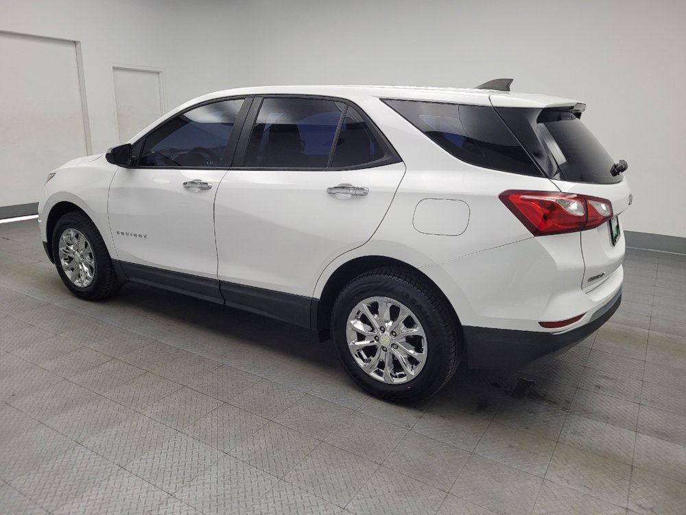 Used 2018 Chevrolet Equinox LS image 3