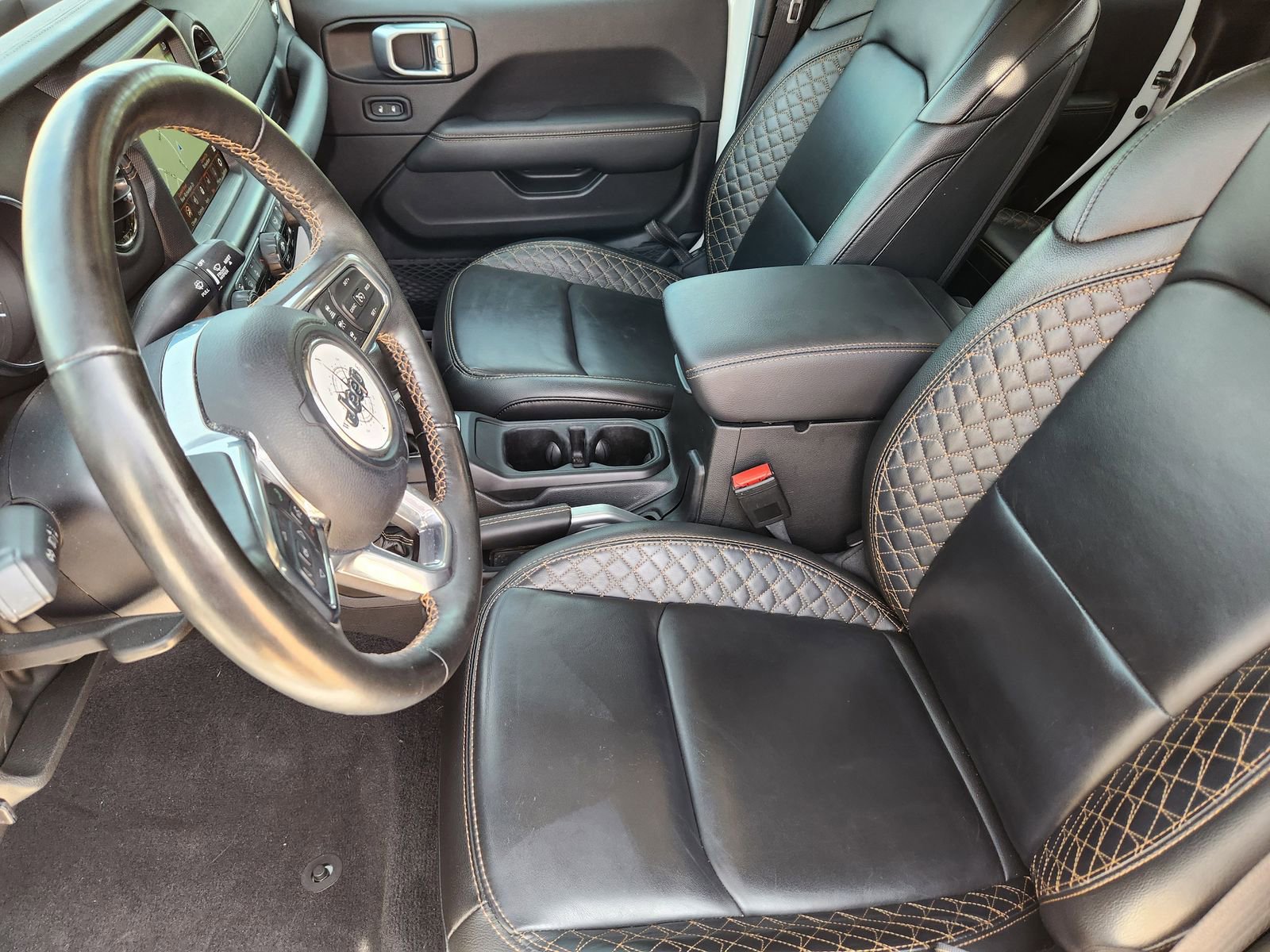Used 2022 Jeep Gladiator Overland AWD/4WD image 21