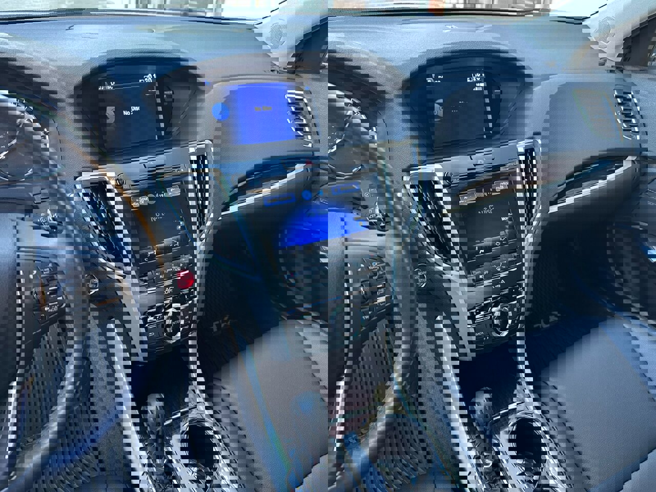 Used 2017 Acura TLX image 23